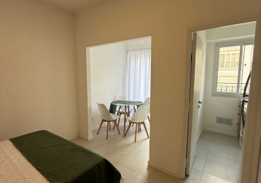 1 AMBIENTE CON BALCON 